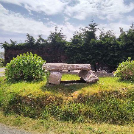 Maison Entre Terre Et Mer Primelin Exteriör bild