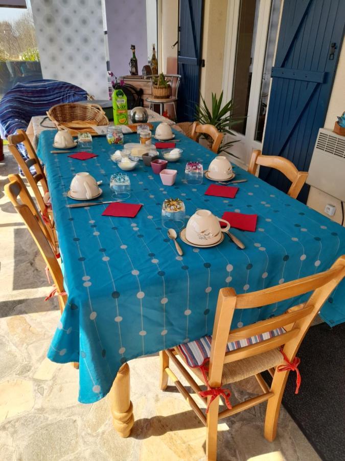 Maison Entre Terre Et Mer Primelin Exteriör bild